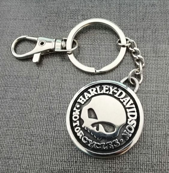 Harley Davidson Willie G Skull Keychain